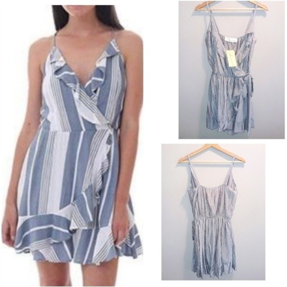 Vintage Havana Striped‎ Ruffle Wrap Dress
